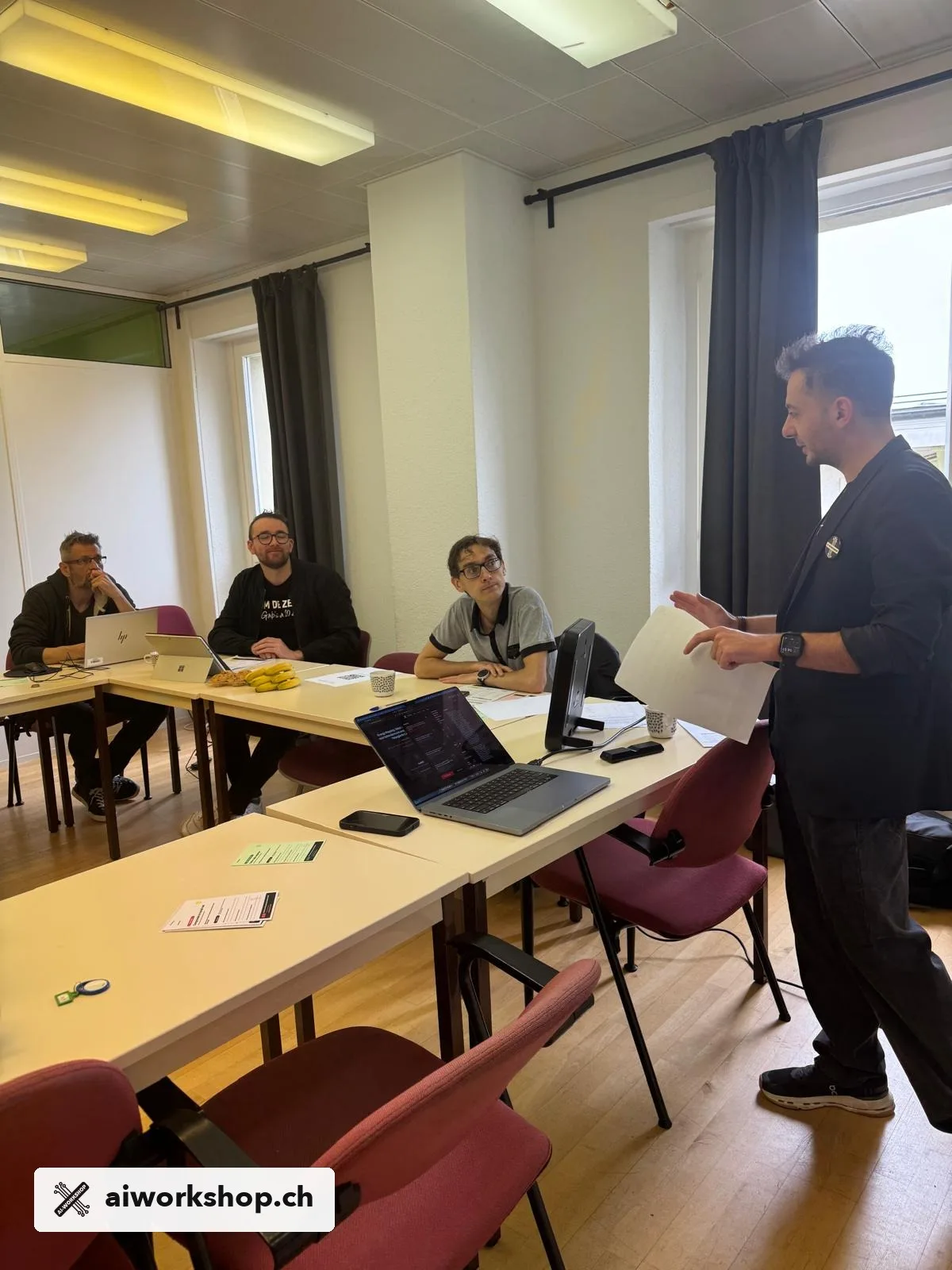 Teilnehmende entwickeln in Lausanne einen Agenten-Workflow mit dem Agent Design Canvas
